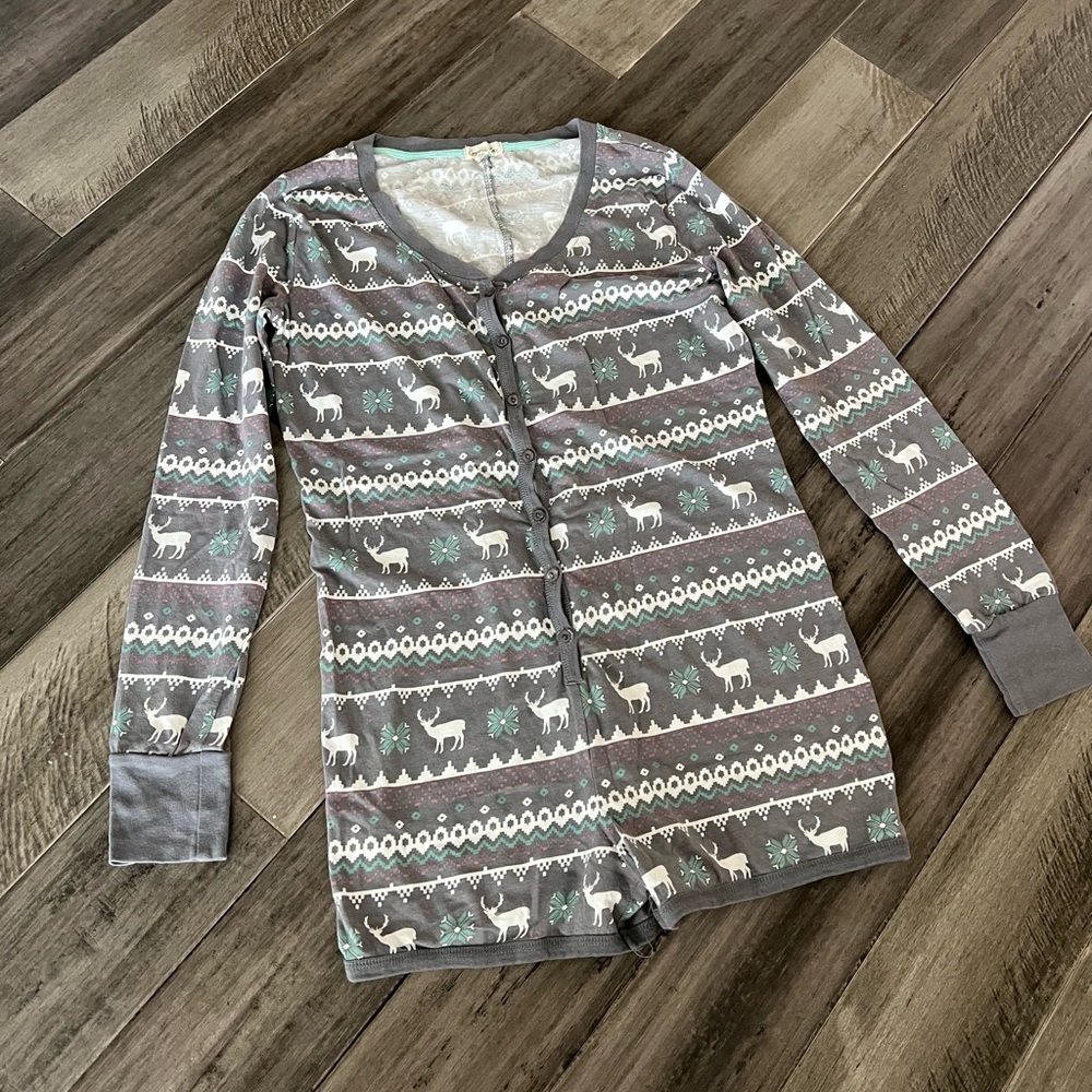 Cosmic Love Gray Reindeer Winter Long Sleeve Romper Pajamas